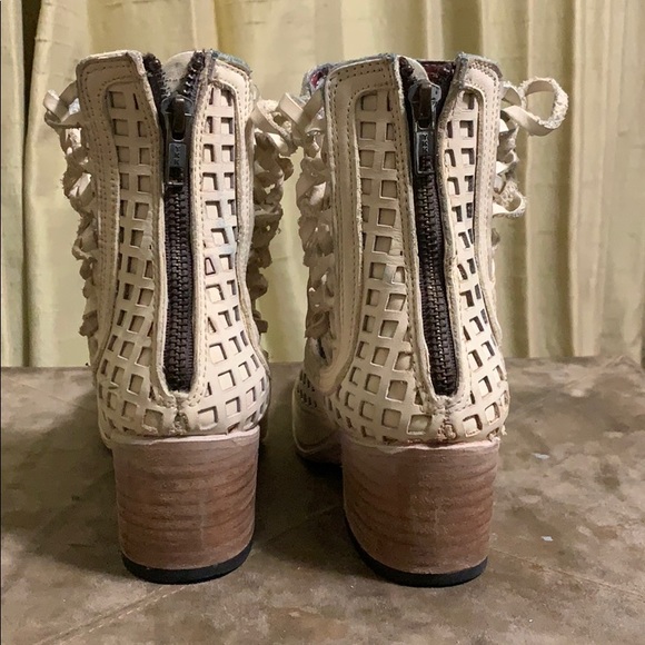 FREEBIRD BY STEVENLazor Leather Ankle Boot - Picture 2 of 7